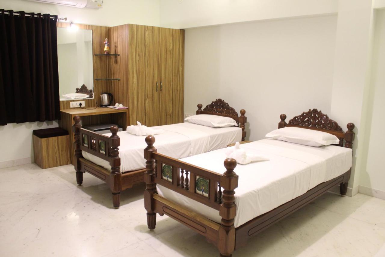 Homestay Indian Residency *